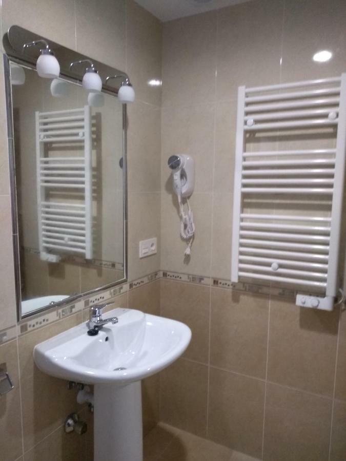 Apartamentos Prestin Cangas de Onis Luaran gambar